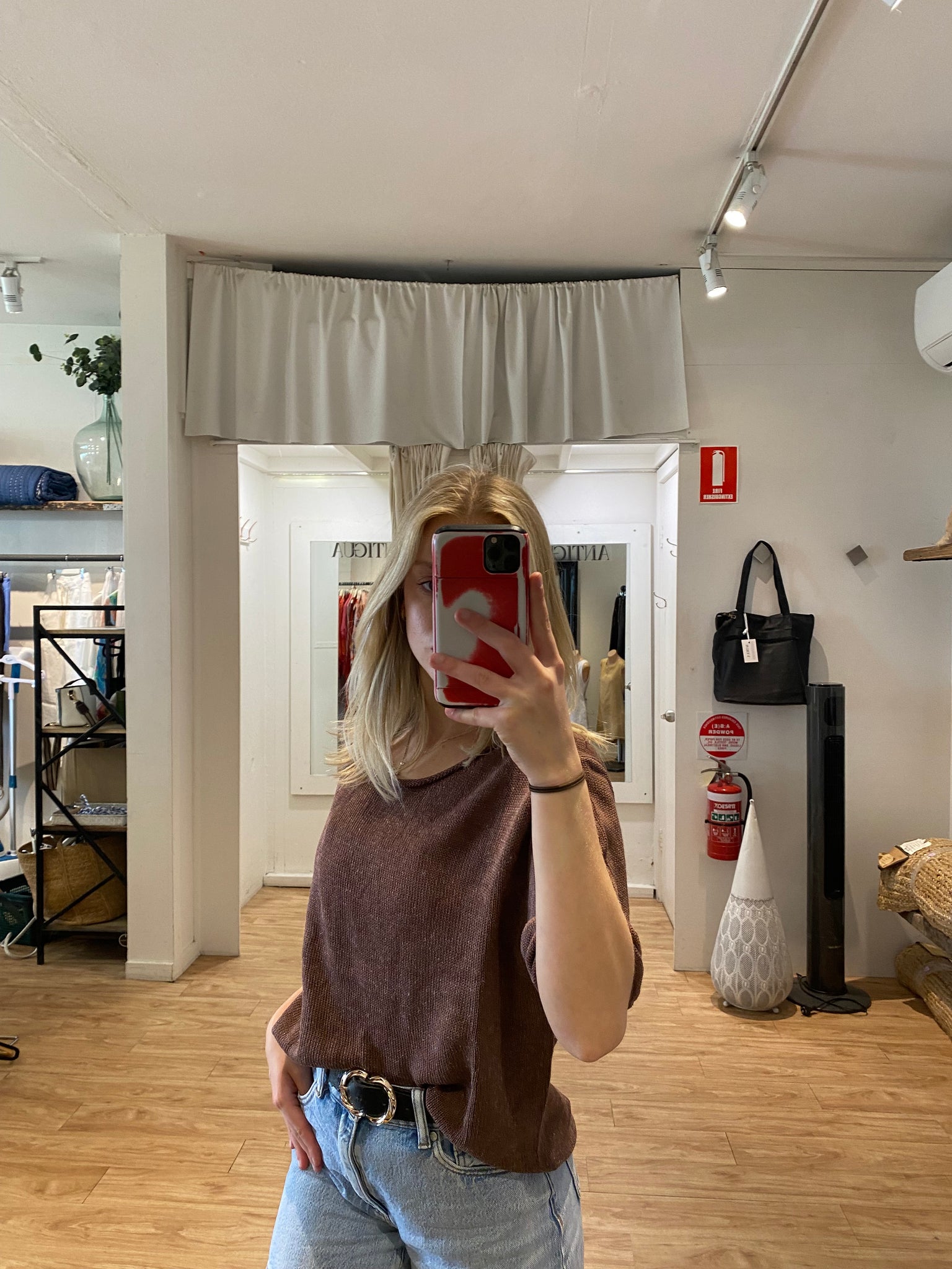 SPRING TEE - BROWN